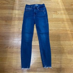 Good American dark wash skinny Jean
